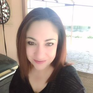 Meet your Posher, Julissa